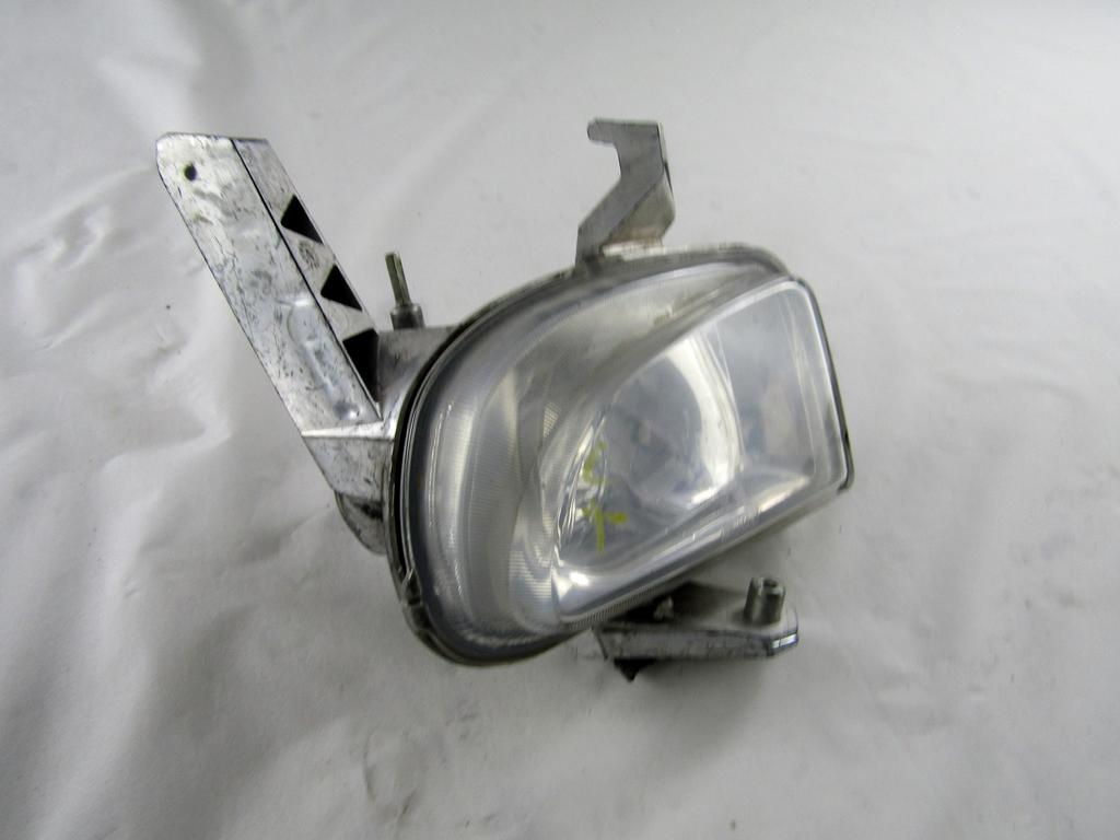 DESNA MEGLENKA OEM N. 51782368 ORIGINAL REZERVNI DEL FIAT GRANDE PUNTO 199 (2005 - 2012) DIESEL LETNIK 2007