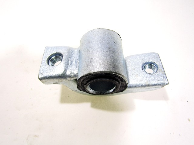 AL-SB-0501 BOCCOLA SUPPORTO BRACCIO OSCILLANTE ANTERIORE SINISTRO MOOG ALFA ROMEO 147 R 1.9 110KW 6M D RICAMBIO NUOVO