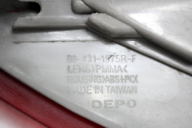 ZADNJI DESNI ZAROMETI OEM N. 7S7113404B ORIGINAL REZERVNI DEL FORD MONDEO BA7 MK3 BER/SW (2007 - 8/2010) DIESEL LETNIK 2008