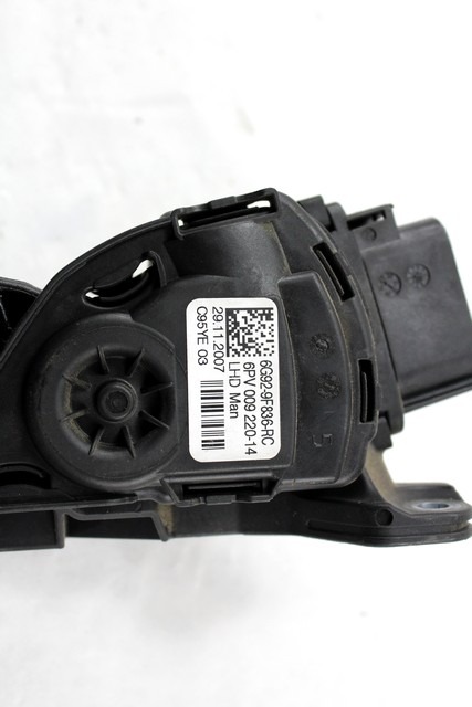 PEDALI OEM N. 6G92-9F836-RC ORIGINAL REZERVNI DEL FORD MONDEO BA7 MK3 BER/SW (2007 - 8/2010) DIESEL LETNIK 2008