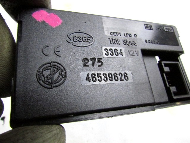 CENTRALNO ZAKLEPANJE OEM N. 46539626 ORIGINAL REZERVNI DEL FIAT MULTIPLA 186 R (2004 - 2010) DIESEL LETNIK 2005