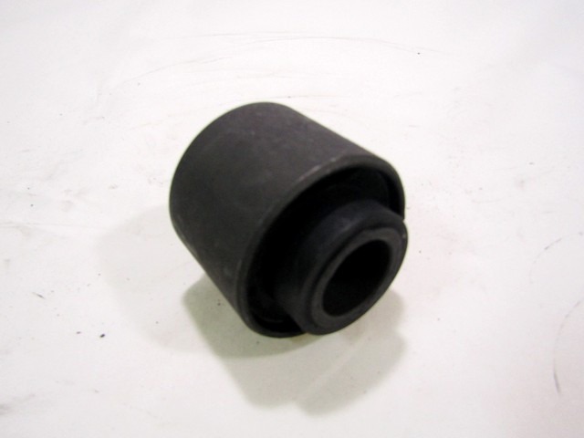 L11852 BOCCOLA SUPPORTO BRACCIO OSCILLANTE MONROE BMW X5 E70 3.0 D 4X4 173KW RICAMBIO NUOVO