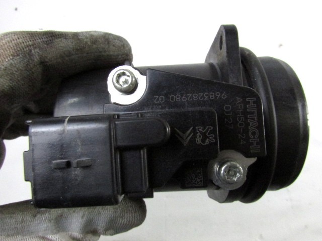 MERILNIK PRETOKA ZRAKA / MERILNIK MASE ZRAKA OEM N. 9683282980 ORIGINAL REZERVNI DEL PEUGEOT 206 PLUS T3E 2EK 2AC (2009 - 2012) DIESEL LETNIK 2010