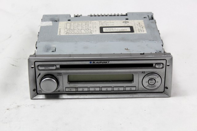 RADIO CD / OJACEVALNIK / IMETNIK HIFI OEM N. 7648737516 ORIGINAL REZERVNI DEL LANCIA Y YPSILON 843 R (2006 - 2011) BENZINA LETNIK 2009