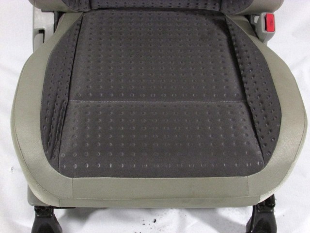 SPREDNJI DESNI SEDE? BLAGO OEM N. SEADTNSXTRAILT30SV5P ORIGINAL REZERVNI DEL NISSAN X-TRAIL T30 (2001 - 08/2007) DIESEL LETNIK 2002