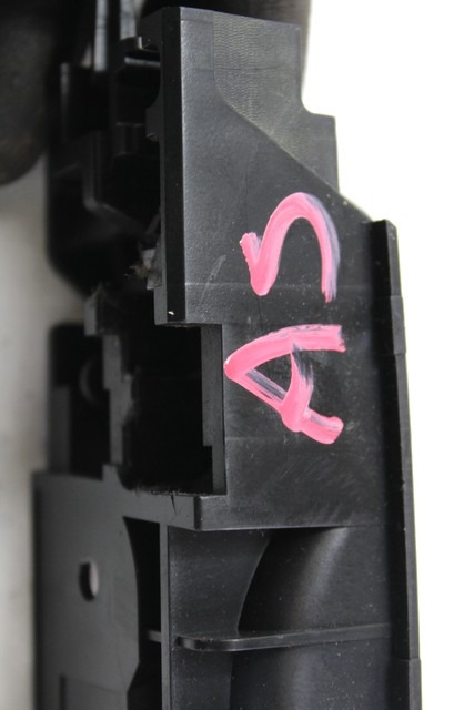 NOTRANJA KLJUKA  OEM N. 8313062J30BWL ORIGINAL REZERVNI DEL SUZUKI SX4 EY GY (2006 - 2010) DIESEL LETNIK 2010