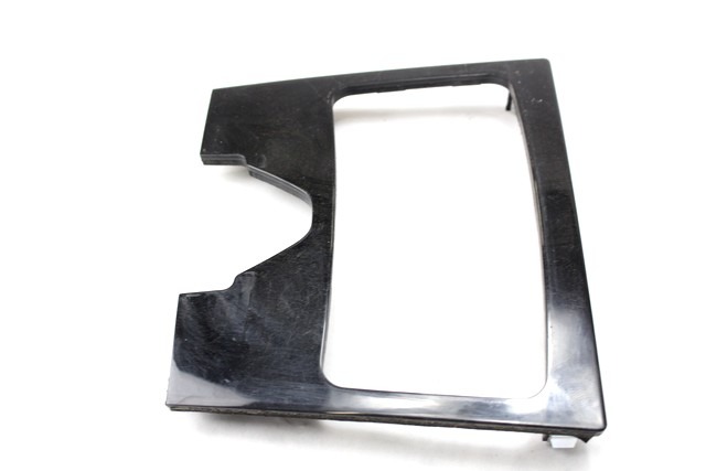 SREDINSKA KONZOLA  OEM N. A2128803007 ORIGINAL REZERVNI DEL MERCEDES CLASSE E W212 BER/SW (2009 - 2016)DIESEL LETNIK 2010