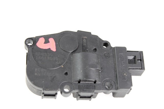 MOTORCEK OGREVANJA OEM N. K9749005 ORIGINAL REZERVNI DEL MERCEDES CLASSE E W212 BER/SW (2009 - 2016)DIESEL LETNIK 2010