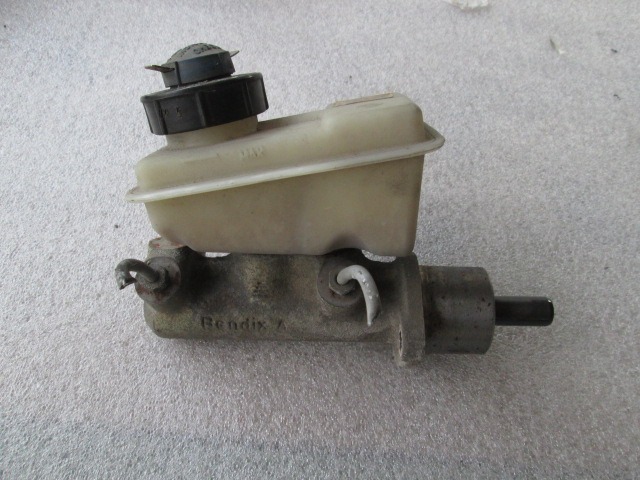 ZAVORNI CILINDER OEM N. 71738446 ORIGINAL REZERVNI DEL LANCIA Y 840 (1996 - 2000) BENZINA LETNIK 1996