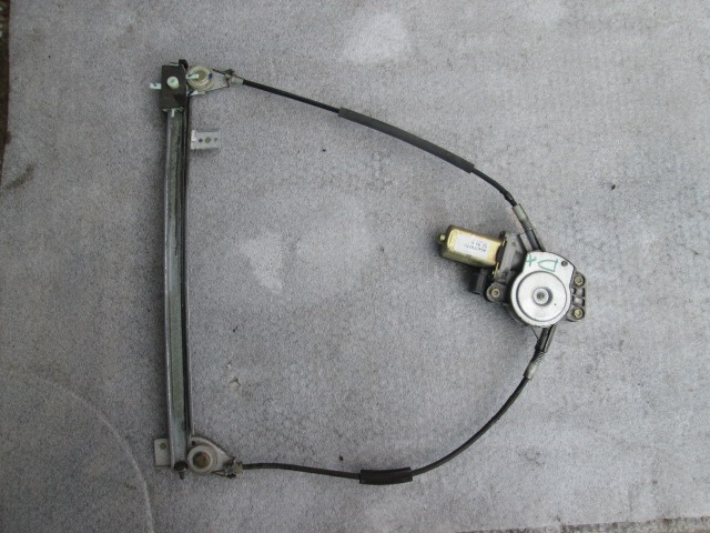 MEHANIZEM DVIGA SPREDNJIH STEKEL  OEM N. 464079770 ORIGINAL REZERVNI DEL LANCIA Y 840 (1996 - 2000) BENZINA LETNIK 1996