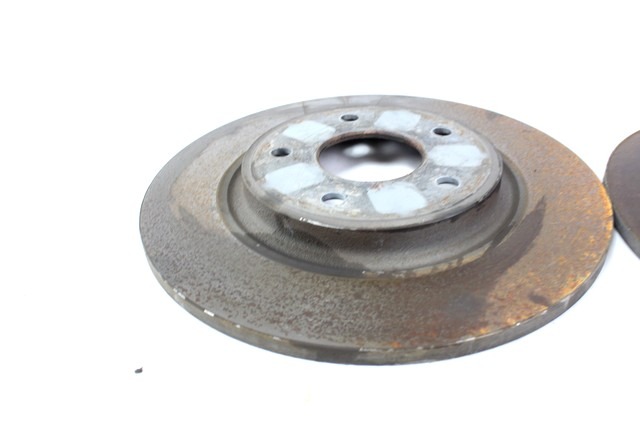 ZADNJI ZAVORNI DISKI OEM N. 68227800AA ORIGINAL REZERVNI DEL FIAT FREEMONT (2011 - 2015)DIESEL LETNIK 2013