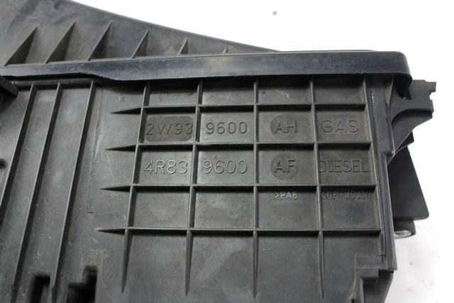 FILTAR ZRAKA OEM N. 4R83-9600-AF ORIGINAL REZERVNI DEL JAGUAR XF X250 MK1 (2008 - 2011)DIESEL LETNIK 2010