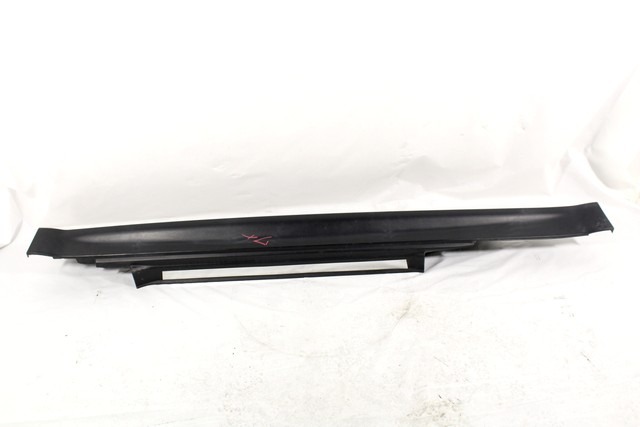 OKRASNA LETEV PRAGA  OEM N. 1491056 ORIGINAL REZERVNI DEL MINI ONE / COOPER / COOPER S R50 R52 R53 (2001-2006) DIESEL LETNIK 2004