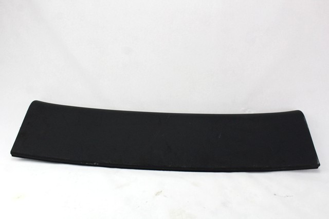 8P3867839 RIVESTIMENTO POSTERIORE TETTO AUDI A3 2.0 D 125KW 5M 3P (2007) RICAMBIO USATO 