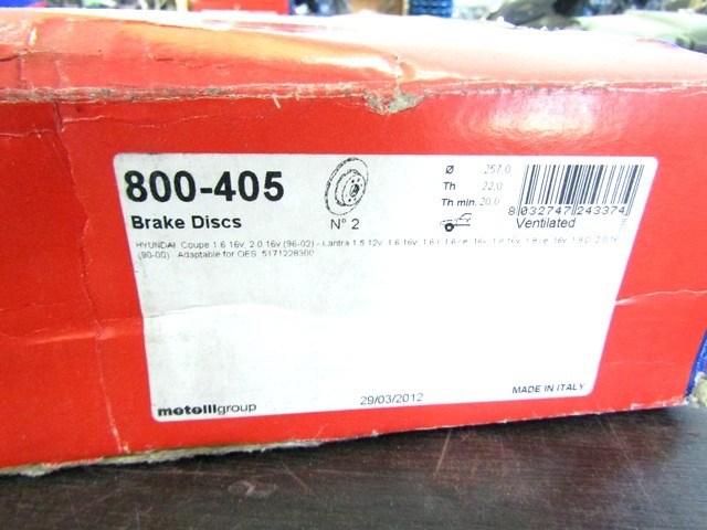 SPREDNJI ZAVORNI DISKI OEM N. 51712-28300 ORIGINAL REZERVNI DEL HYUNDAI COUPE RD MK1 (1996 - 2001)BENZINA LETNIK 1996