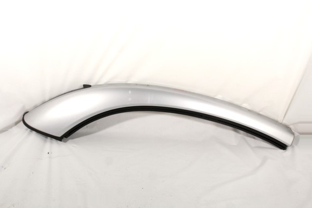 OKVIR NAPE OEM N. 844776 ORIGINAL REZERVNI DEL CITROEN C3 / PLURIEL MK1R (09/2005 - 11/2010) DIESEL LETNIK 2006
