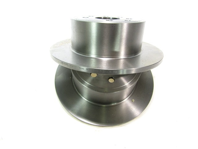 ZADNJI ZAVORNI DISKI OEM N. 90297932 ORIGINAL REZERVNI DEL OPEL CALIBRA C89 (1990 - 1997)BENZINA LETNIK 1992