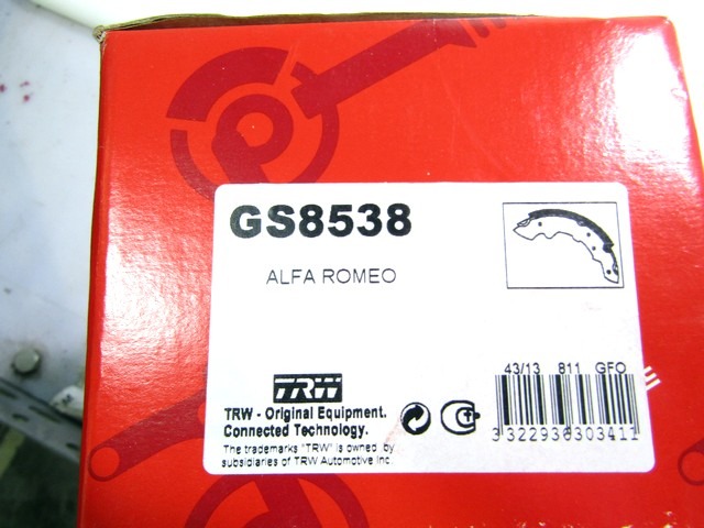 GS8538 KIT GANASCE PER FRENI A TAMBURO POSTERIORI TRW ALFA ROMEO 33 1.3 B 55 KW RICAMBIO NUOVO 