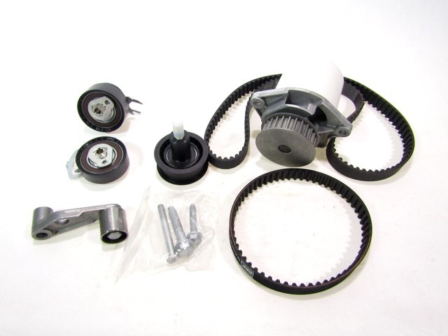 VKMC01120 KIT CINGHIA DISTRIBUZIONE CON PULEGGE E POMPA ACQUA SKF VOLKSWAGEN GOLF 5 1.4 55 KW RICAMBIO NUOVO