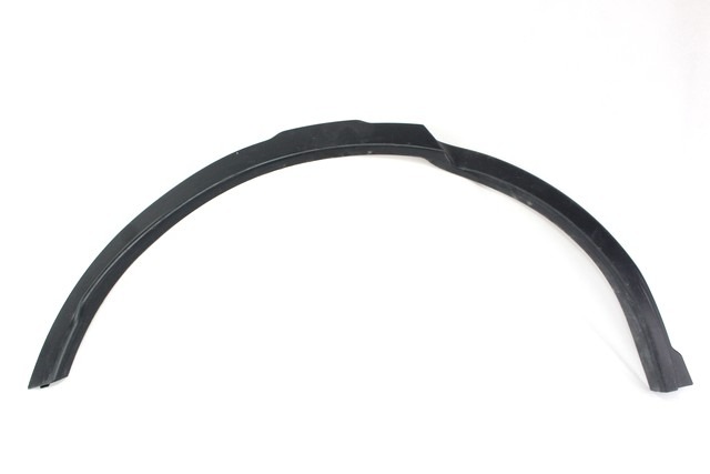 OEM N. (D)FK72-290E22-BC ORIGINAL REZERVNI DEL LAND ROVER DISCOVERY SPORT L550 (DAL 2015)DIESEL LETNIK 2016
