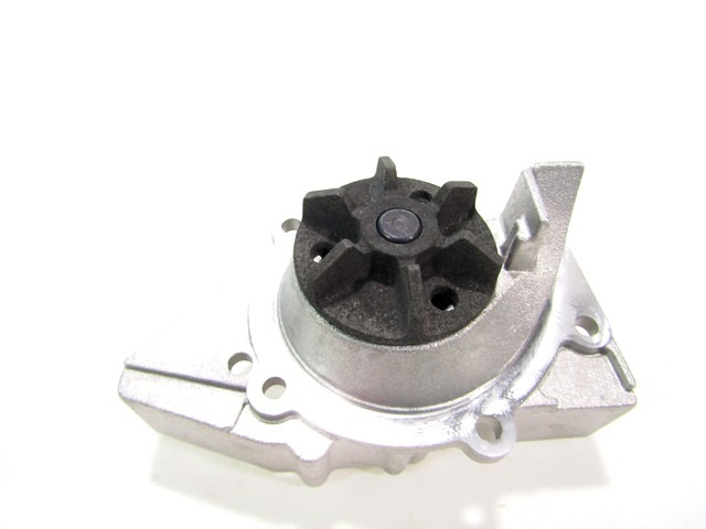 VODNA CRPALKA  OEM N. 9565656788 ORIGINAL REZERVNI DEL FIAT ULYSSE 220 MK1 (1994 - 05/2002) BENZINA LETNIK 1994