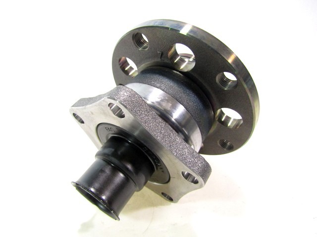 R154.44 CUSCINETTO MOZZO RUOTA POSTERIORE SNR AUDI A6 2.5 110 KW RICAMBIO NUOVO