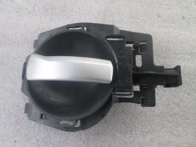 NOTRANJA KLJUKA  OEM N. 9136N5 ORIGINAL REZERVNI DEL CITROEN C3 / PLURIEL MK1R (09/2005 - 11/2010) BENZINA LETNIK 2008