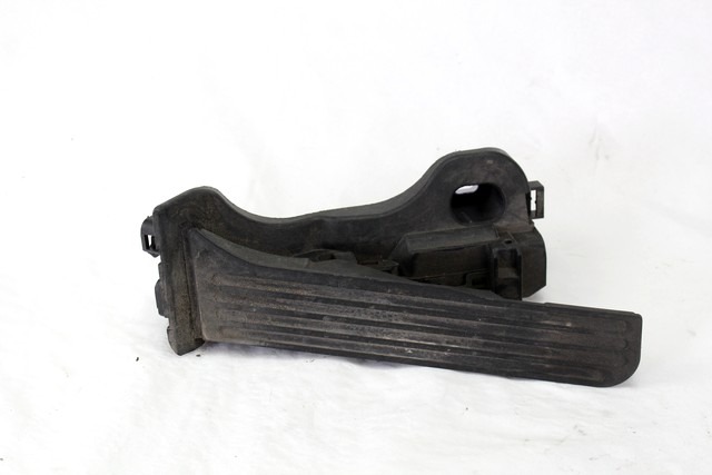 PEDALI OEM N. 1K1721503P ORIGINAL REZERVNI DEL SEAT LEON 1P1 MK2 (2005 - 2012) DIESEL LETNIK 2009