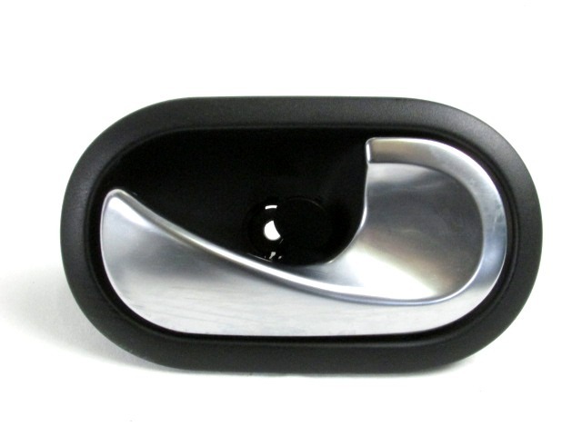 NOTRANJA KLJUKA  OEM N. 806700080R ORIGINAL REZERVNI DEL RENAULT TWINGO BCM MK3 (DAL 2014)BENZINA LETNIK 2016