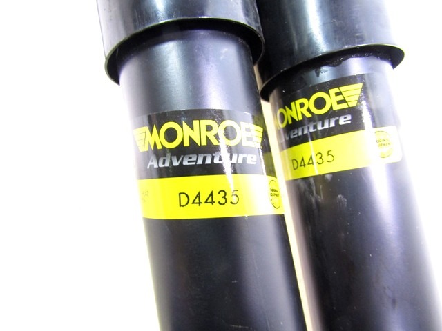 SPREDNJI AMORTIZERJI OEM N. 4851135280 ORIGINAL REZERVNI DEL TOYOTA HILUX N80 N90 N100 N110 N KZN1 VZN1 (1988 - 1997)DIESEL LETNIK 1994