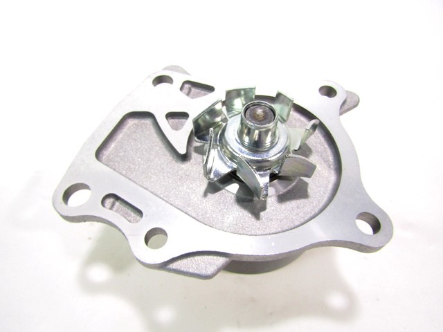 VODNA CRPALKA  OEM N.  ORIGINAL REZERVNI DEL TOYOTA IQ J1 (2008 - 2015)DIESEL LETNIK 2009