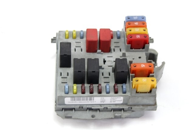 VAROVALKE/RELE' OEM N. 50513644 ORIGINAL REZERVNI DEL ALFA ROMEO 159 939 BER/SW (2005 - 2013) DIESEL LETNIK 2008