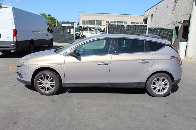 LANCIA DELTA 1.6 D 88KW 6M 5P (2010) RICAMBIO USATO 