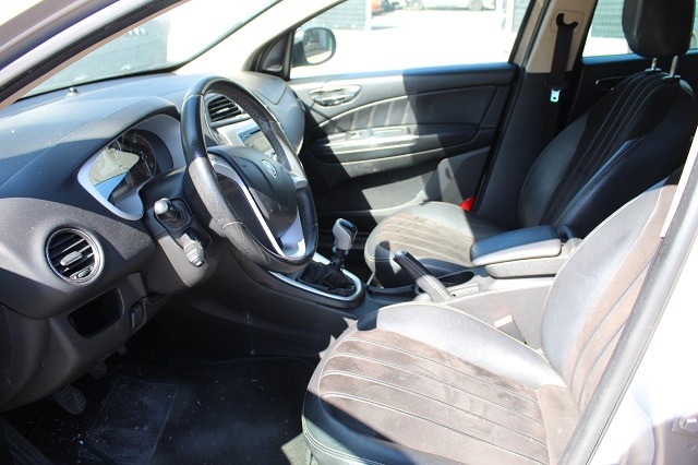 LANCIA DELTA 1.6 D 88KW 6M 5P (2010) RICAMBIO USATO 