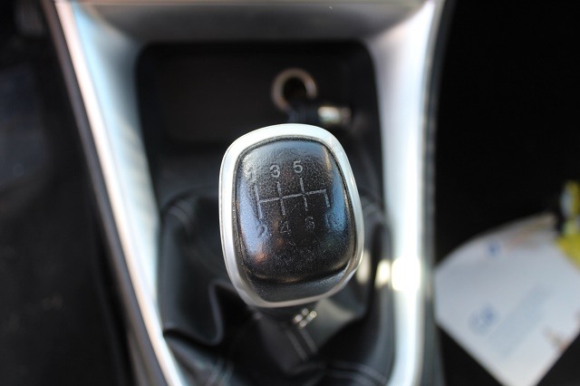 LANCIA DELTA 1.6 D 88KW 6M 5P (2010) RICAMBIO USATO 