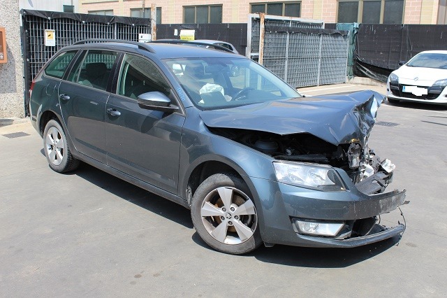 SKODA OCTAVIA 1.4 M 81KW 6M 5P (2015) RICAMBI IN MAGAZZINO