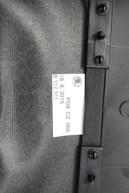 MONTA?NI DELI /  ARMATURNE PLOSCE SPODNJI OEM N. 5E0858560B ORIGINAL REZERVNI DEL SKODA OCTAVIA MK3 5E3 NL3 NR3 (2012 - 2017)BENZINA/METANO LETNIK 2015