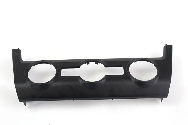 ARMATURNA PLO?CA OEM N. 5E0863152B ORIGINAL REZERVNI DEL SKODA OCTAVIA MK3 5E3 NL3 NR3 (2012 - 2017)BENZINA/METANO LETNIK 2015