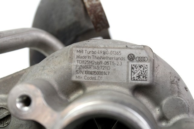 TURBINA OEM N. 04E145721D ORIGINAL REZERVNI DEL SKODA OCTAVIA MK3 5E3 NL3 NR3 (2012 - 2017)BENZINA/METANO LETNIK 2015