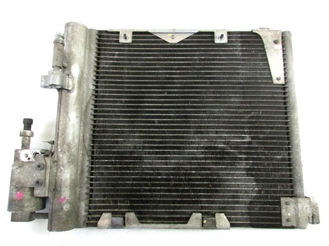 HLADILNIK KLIME OEM N. 24465322 ORIGINAL REZERVNI DEL OPEL ZAFIRA A T98 (1999 - 2005) DIESEL LETNIK 2004