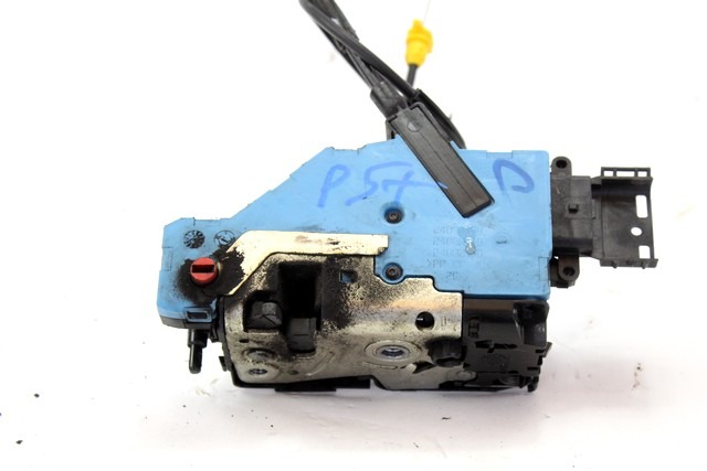 CENTRALNA KLJUCAVNICA ZADJIH LEVIH VRAT OEM N. 9137F9 ORIGINAL REZERVNI DEL PEUGEOT 207 / 207 CC R WA WC WD WK (05/2009 - 2015) BENZINA/GPL LETNIK 2010