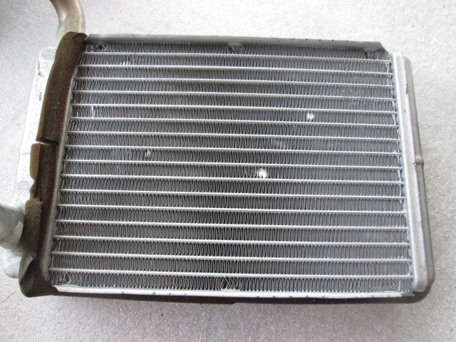 GRELEC RADIATORJA OEM N. 1206926 ORIGINAL REZERVNI DEL FORD FIESTA JH JD MK5 (2002 - 2005) DIESEL LETNIK 2004