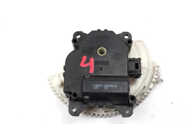 MOTORCEK OGREVANJA OEM N. 113800-2800 ORIGINAL REZERVNI DEL TOYOTA AURIS E15 MK1 R (2010 - 2012)DIESEL LETNIK 2011