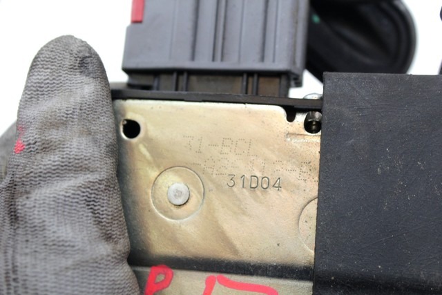 CENTRALNO ZAKLEPANJE ZADNJIH DESNIH VRAT OEM N. 1372480 ORIGINAL REZERVNI DEL FORD FUSION JU (2002 - 02/2006) DIESEL LETNIK 2004