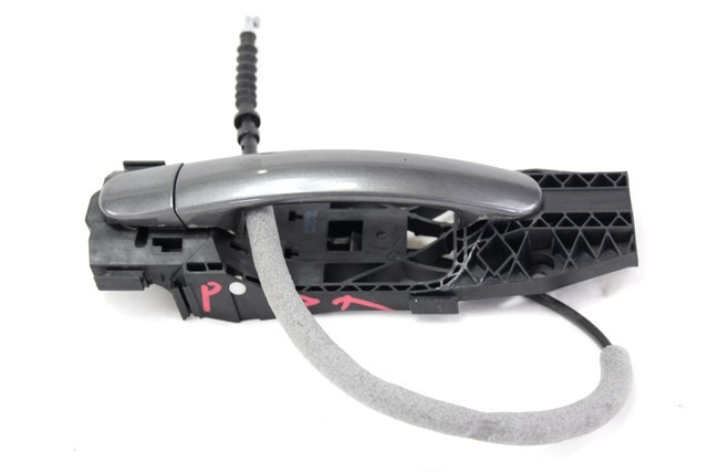 ZUNANJA KLJUKA ZADNJA DESNA VRATA OEM N. 5N0837205LGRU ORIGINAL REZERVNI DEL VOLKSWAGEN TIGUAN 5N MK1 R (2011 - 2016)  DIESEL LETNIK 2012