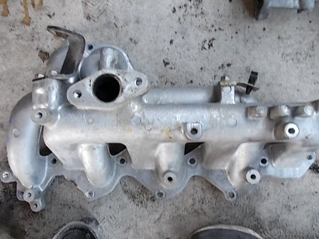 SESALNI KOLEKTOR OEM N.  ORIGINAL REZERVNI DEL NISSAN TERRANO II R20 R (1999 - 2002) DIESEL LETNIK 2002