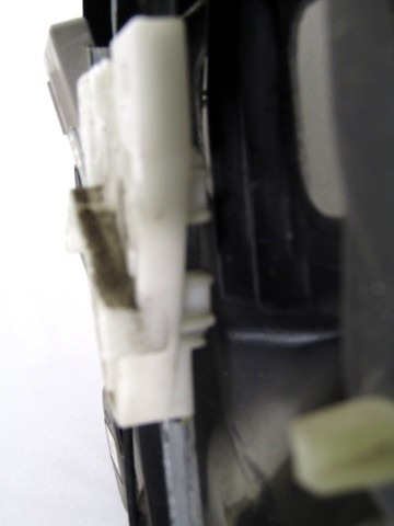 MEHANIZEM DVIGA SPREDNJIH STEKEL  OEM N. 18829 SISTEMA ALZACRISTALLO PORTA ANTERIORE ELETTR ORIGINAL REZERVNI DEL MAZDA 6 GG GY (2003-2008) DIESEL LETNIK 2006