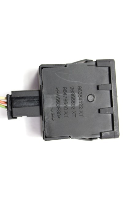 GLAVNO STIKALO LUCI OEM N. 96384422XT ORIGINAL REZERVNI DEL CITROEN C4 MK1 / COUPE L LC (2004 - 08/2009) DIESEL LETNIK 2010
