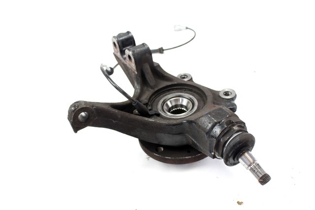 LEVI VRTLJIVI LEZAJ / PESTO KOLESA Z LEZAJEM SPREDAJ OEM N. 364699 ORIGINAL REZERVNI DEL CITROEN C4 MK1 / COUPE L LC (2004 - 08/2009) DIESEL LETNIK 2010