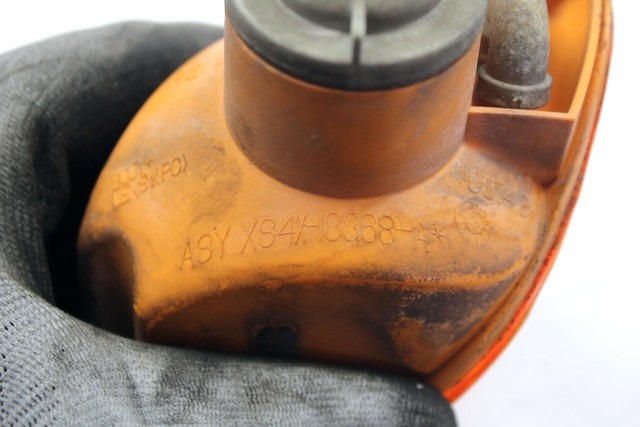 SPREDNJI INDIKATOR OEM N. XS4X-13368-A ORIGINAL REZERVNI DEL FORD FOCUS DAW DBW DNW MK1 BER/SW (1998-2001)DIESEL LETNIK 2001